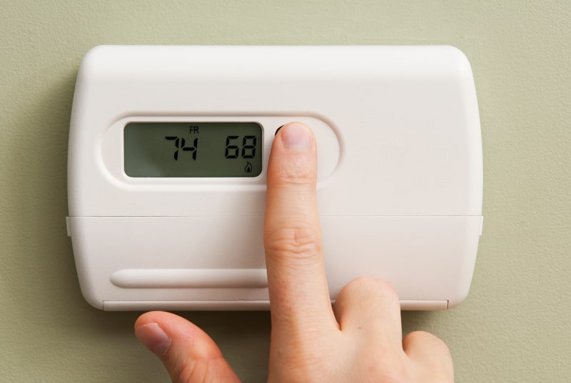 3 Common Myths About HVAC Thermostats in Kitty Hawk, NC